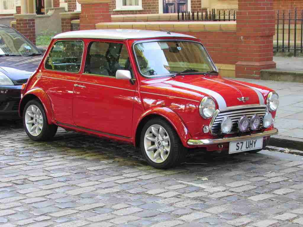車のデザイン、今と昔どっちが好き❓