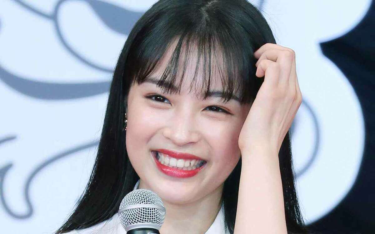 「共感されたいという願望が全然ないんです」賞賛と反発を引き起こす女優・広瀬すず（24）の“大衆からの距離感” | 文春オンライン