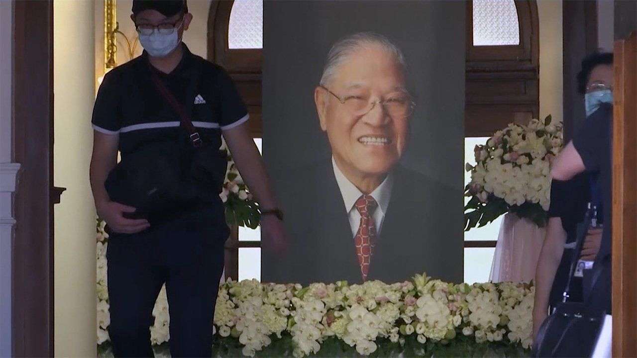 李登輝氏遺族に安倍首相からの手紙　弟・岸信夫氏が明かした “台湾への思い” | nippon.com