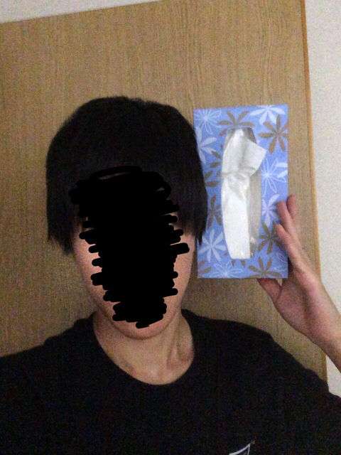 【恒例トピ】あなたの顔、ティッシュ箱よりも小さいですか