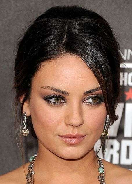 Mila Kunis ミラクニス[13806315]｜完全無料画像検索のプリ画像 byGMO