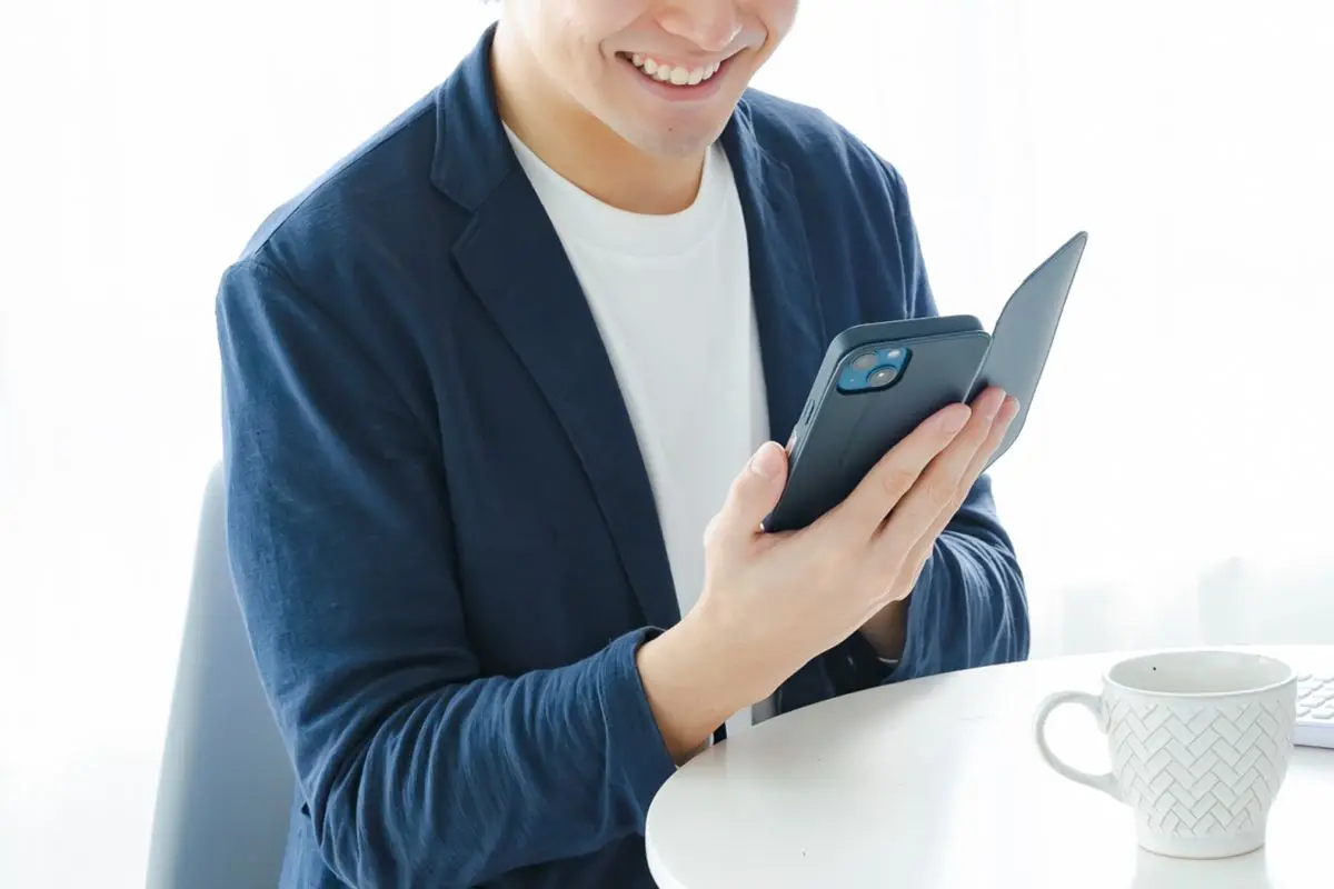 芸能人に無視され一般人へ…野球からJリーガーまでスポーツ界で急増する“ネットナンパ”の実態