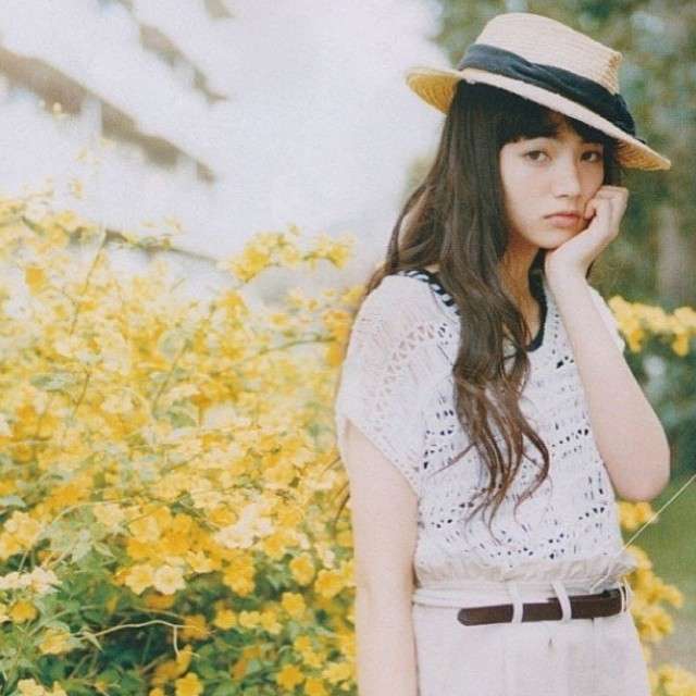 色白だと思う芸能人は？