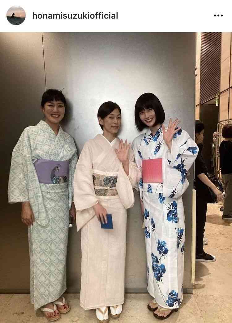 鈴木保奈美、夏のオトナ和装を披露「50代の夏着物はかくあるべき」「品があって素敵」の声