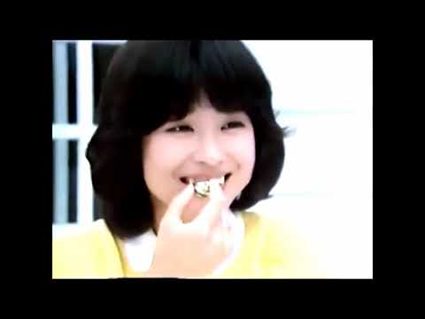 【懐かしいCM】グリコ松田聖子＆田原俊彦・エクボ・マック - YouTube