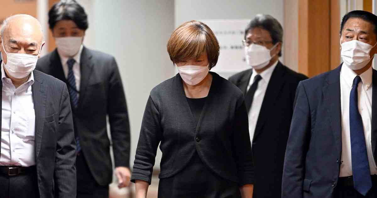 安倍派、安倍氏死去後初の総会開催　妻昭恵さんも出席 | 毎日新聞