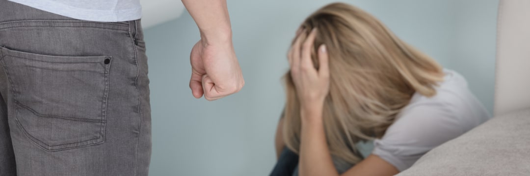 盗難にイジメ…全国の繁華街を渡り歩く、ノマド風俗嬢の「過酷すぎる生活」（週刊現代） | 現代ビジネス | 講談社（1/4）