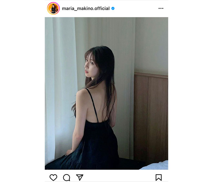 モー娘。牧野真莉愛、黒ワンピースから美背中披露！「後ろ姿美しい」「とても魅力的」 (2022年7月27日) - エキサイトニュース