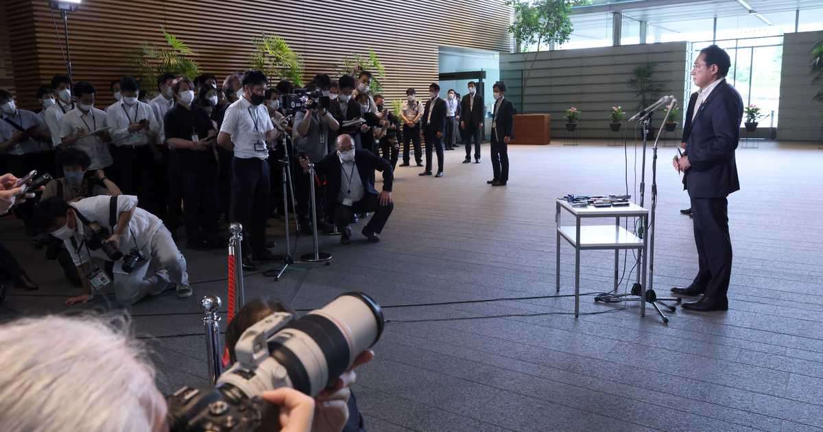 菅義偉前首相　安倍元首相は「寂しがり屋でもありました」、銃撃の一報受け「そばにいてやりたい」と奈良へ
