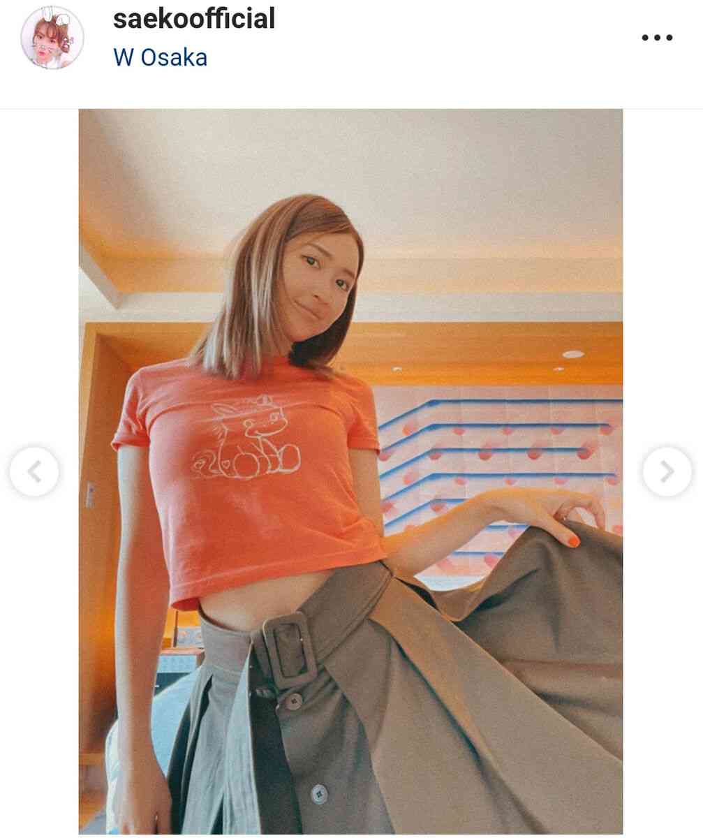 紗栄子、お腹見せコーデで美くびれを披露「いつも可愛い」の声 : スポーツ報知