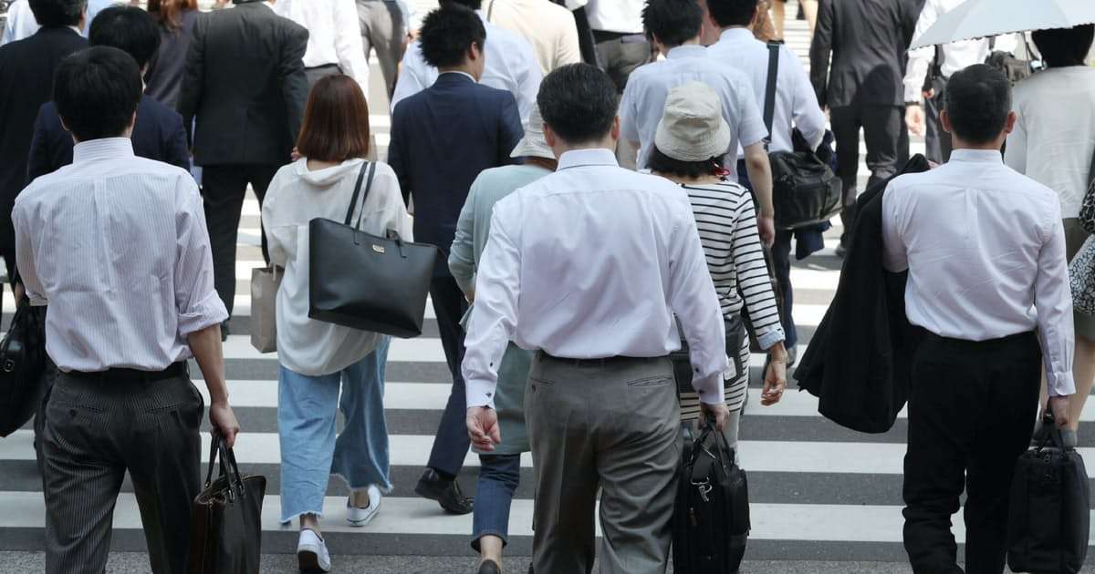 有効求人倍率1.64倍　9月、正社員は過去最高: 日本経済新聞