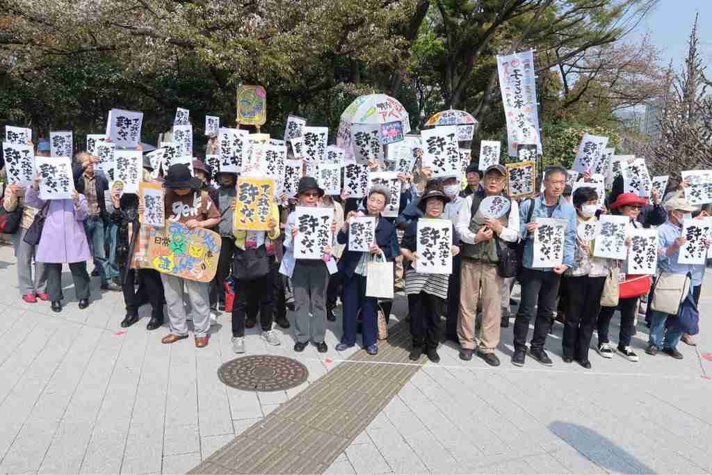 菅義偉前首相　安倍元首相は「寂しがり屋でもありました」、銃撃の一報受け「そばにいてやりたい」と奈良へ