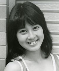 森尾由美 デビュー当時は私服も衣装も「ピンクハウス禁止」でした