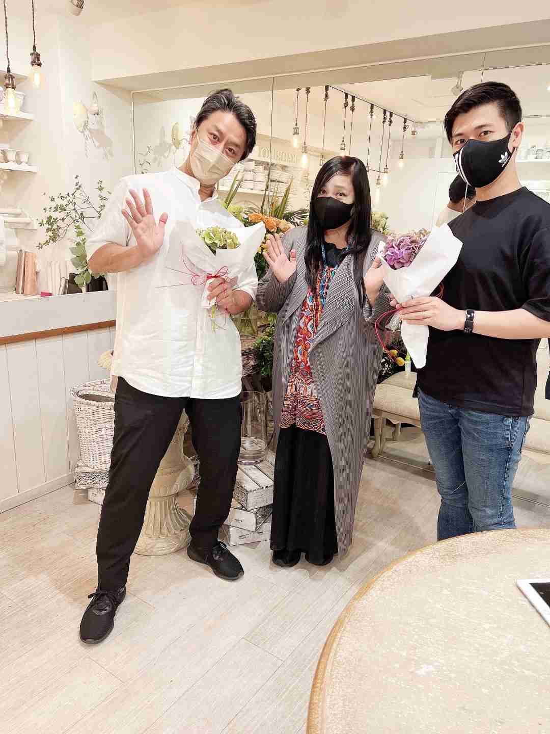 九團次さんと廣松さんと花や歌舞伎談義 | KAORUKOオフィシャルブログ「KAORUKO STYLE」Powered by Ameba