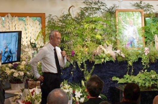 柳生博さん自然に囲まれお別れの会　思い出詰まった八ヶ岳で追悼ライブも