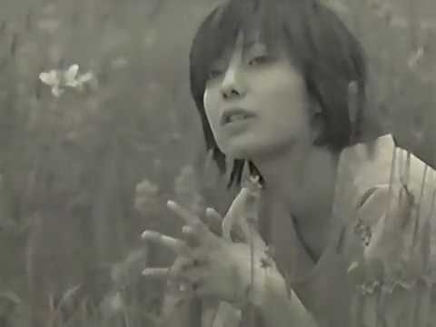 CM ビタミンウォーター 菅野美穂 - YouTube