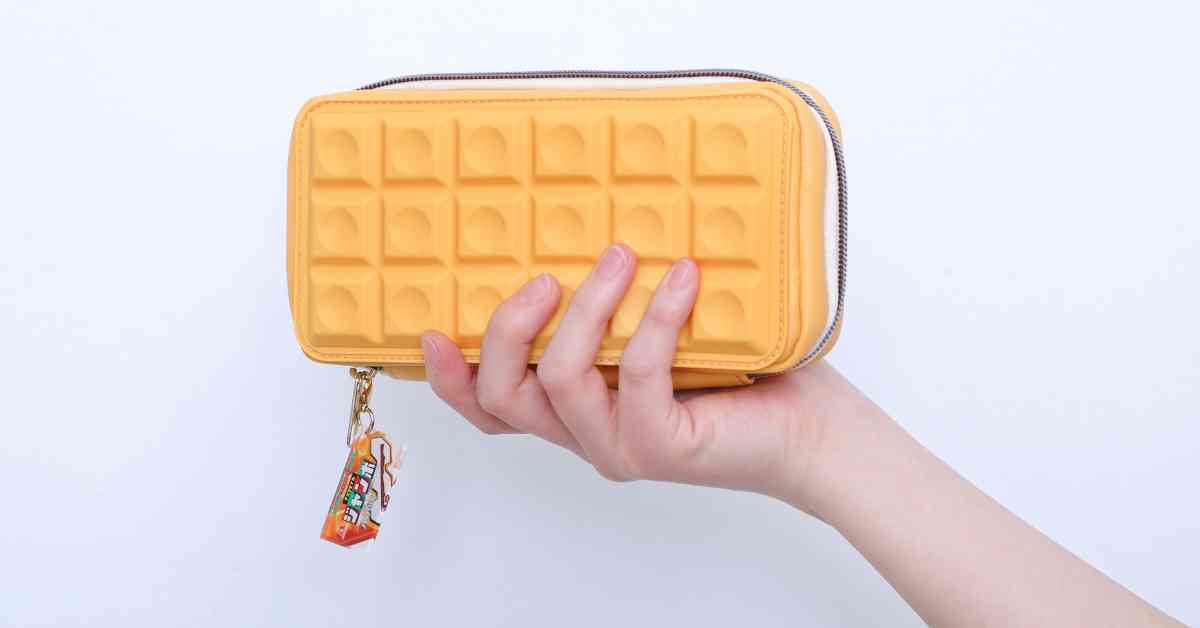【付録】「チョコモナカジャンボ」そっくりなポーチが予約受付中　ガジェットケースにもぴったりで使い方いろいろ！ - Fav-Log by ITmedia