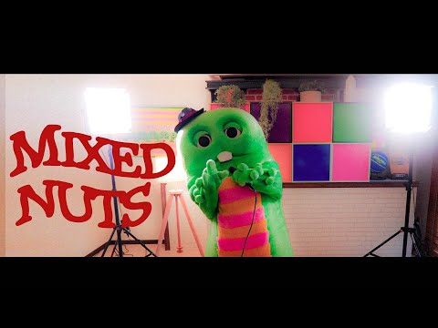 Official髭男dism - ミックスナッツ covered by ガチャピン【『SPY×FAMILY』オープニングテーマ】 - YouTube