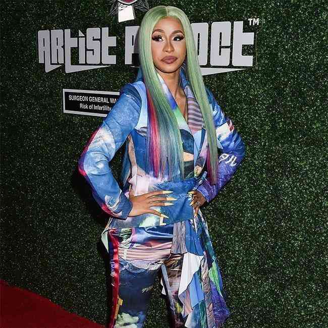 ”型破り”米ミュージシャン夫婦 娘の4歳誕生日に現金5万ドル贈る 2歳時にはエルメスのバーキン｜よろず〜ニュース