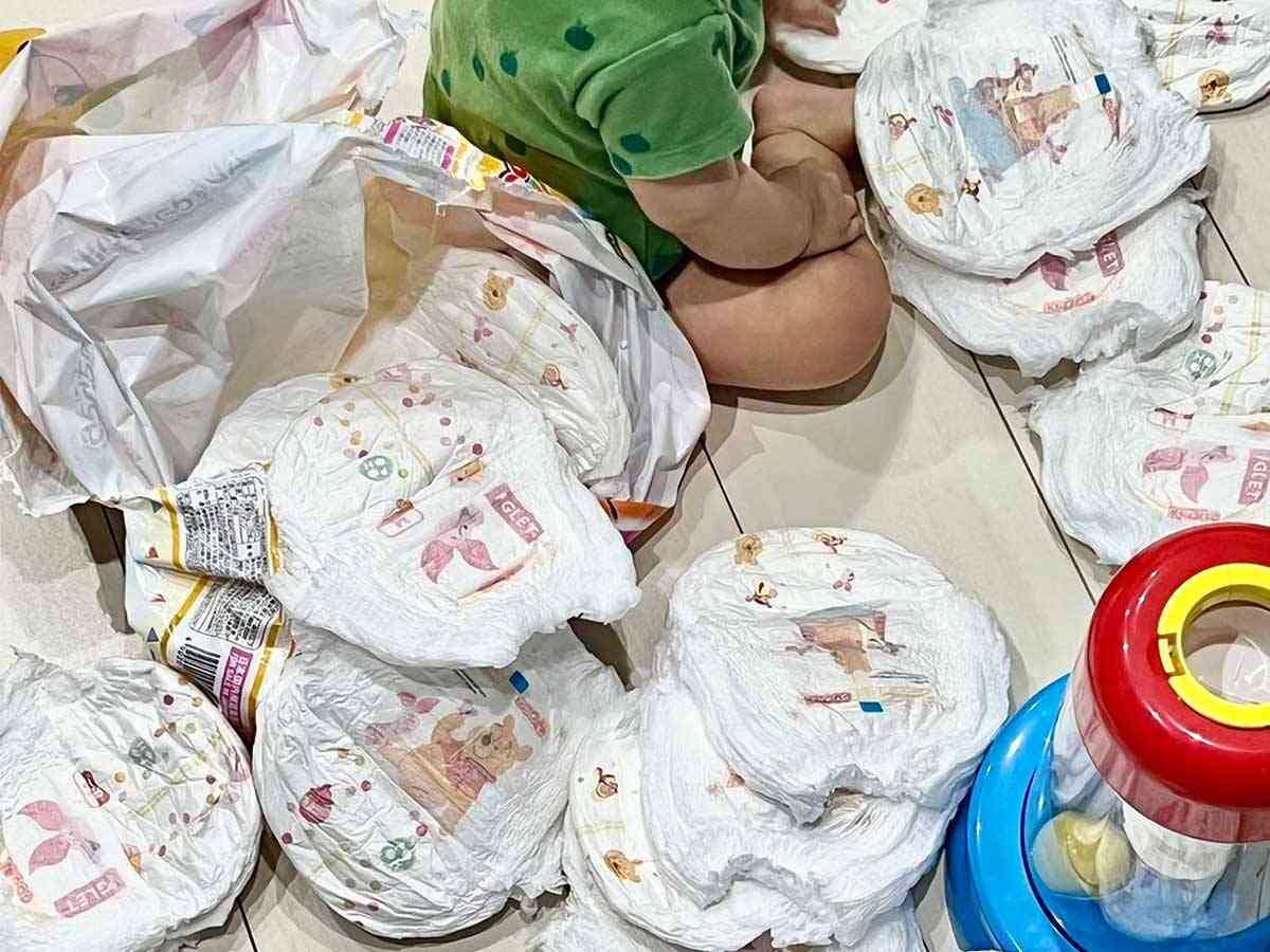 母親「やけに静かだな…」　息子の様子を確認すると？  –  grape [グレイプ]