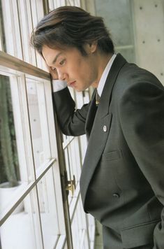 純烈・小田井涼平 メンバー初のソロアルバムリリース「卒業祝いに買ってくれるとありがたい」
