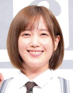 本田翼、”赤鼻”姿のオフショット公開に「女神きた」「爽やかさで気持ち涼しくなった」の声