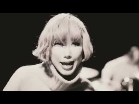 赤い公園 - 「闇夜に提灯」Music Video - YouTube