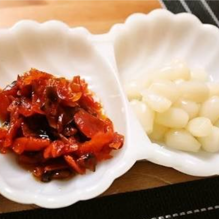 カレーには福神漬け派ですか?ラッキョウ派ですか?