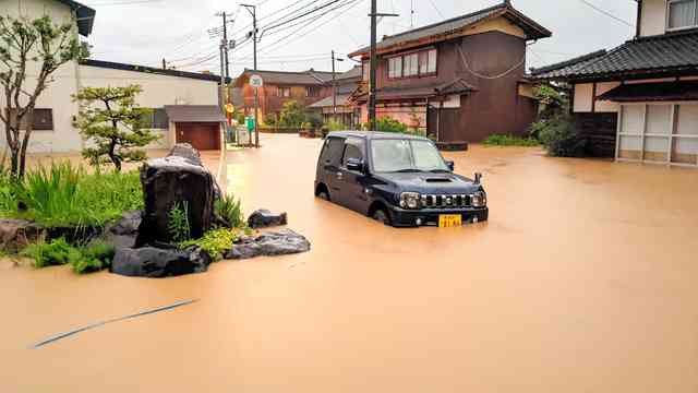 「瞬く間に水が」　豪雨の新潟・関川村　降水量は過去最大の2倍超（朝日新聞デジタル） - Yahoo!ニュース