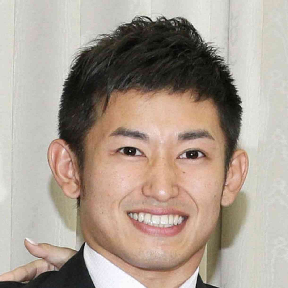 才賀紀左衛門から「年末ハワイ行こう」と提案 事実婚の妻困惑「わたし妊婦 10月に生まれること知ってる？」：中日スポーツ・東京中日スポーツ 
