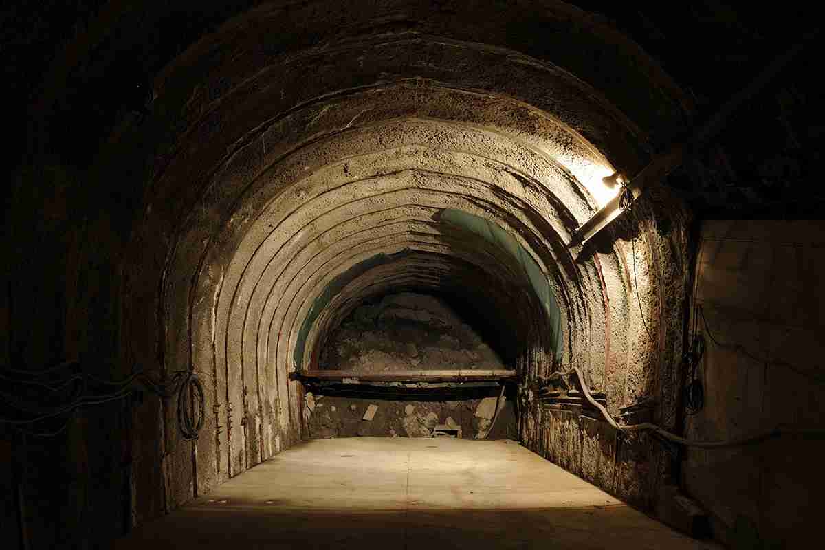 統一教会がカネ集めに使った「日韓トンネル」　騙されて3億7000万円出した人も（デイリー新潮） - Yahoo!ニュース