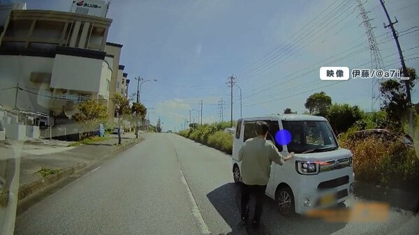 【独自取材】“逆走車”必死の制止もじりじり前進…高齢ドライバーか｜FNNプライムオンライン