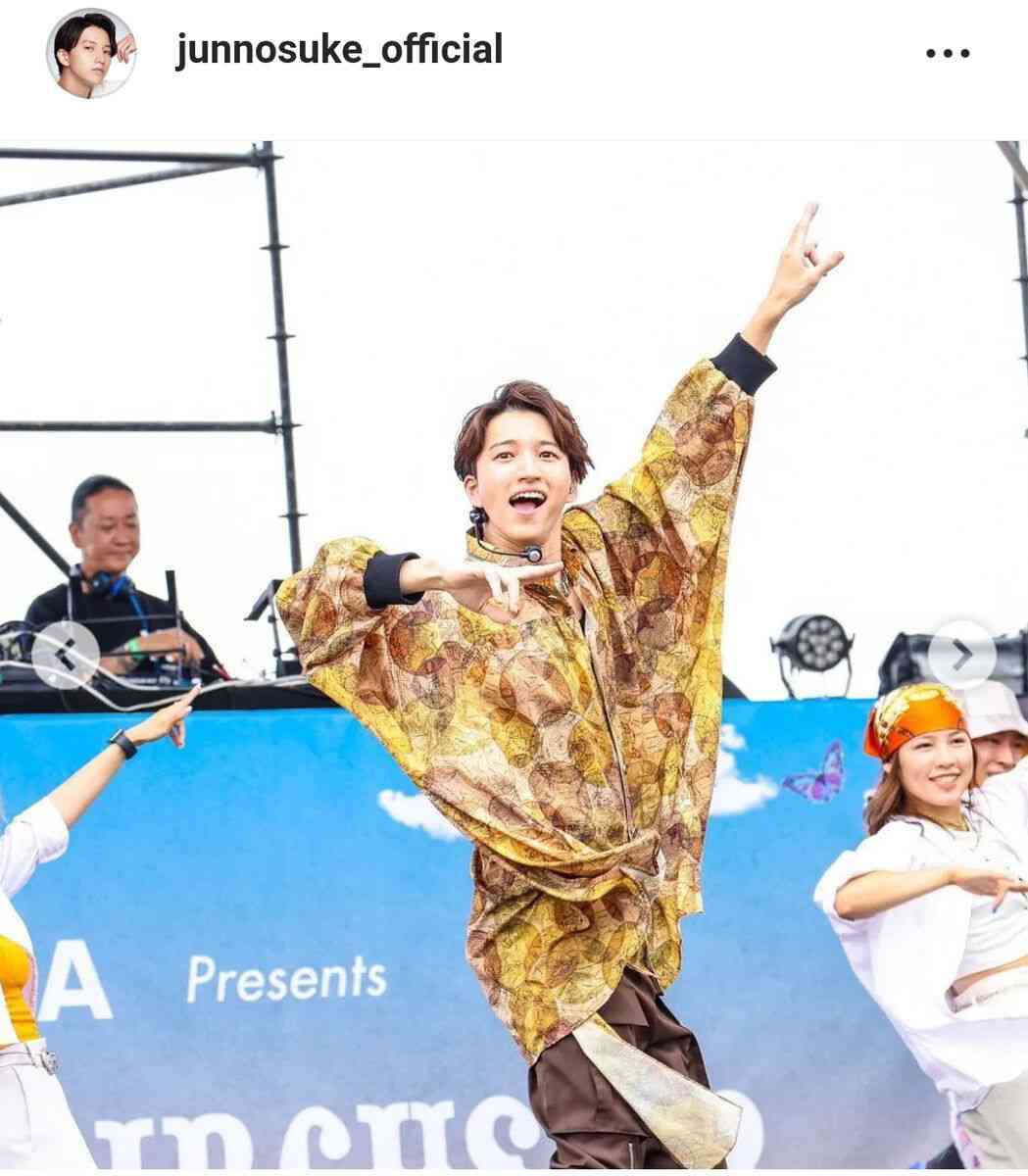 元「KAT-TUN」田口淳之介、熱唱＆ダンスショット公開「最高の笑顔」「カッコいい」