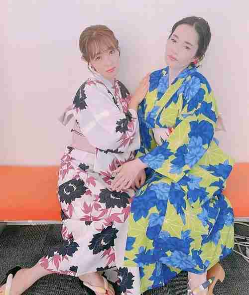 平野ノラ、「ゲロマブ」大沢あかねと浴衣2ショット