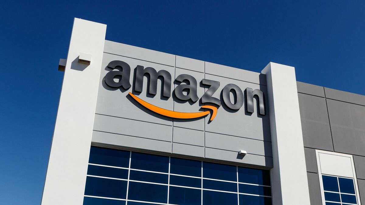 なぜすぐに救急車を呼ばないのか…業務中の死亡事故が相次ぐ｢アマゾン物流センター｣の異様な実態 徹底した秘密主義でネットにも情報が出回っていない | PRESIDENT Online（プレジデントオンライン）