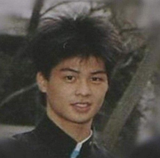 この有名人の昔を知らない人が見たら「誰？」といいそうな画像を貼るトピ Part2