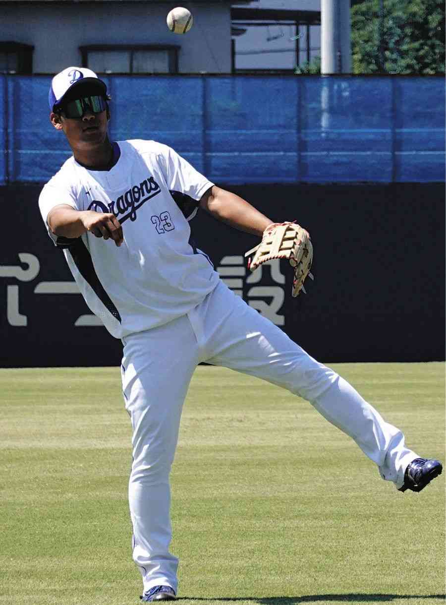 コロナ感染の福元が練習復帰「しっかり体を動かして感覚戻す」育成の松木平も【中日】（中日スポーツ） - Yahoo!ニュース