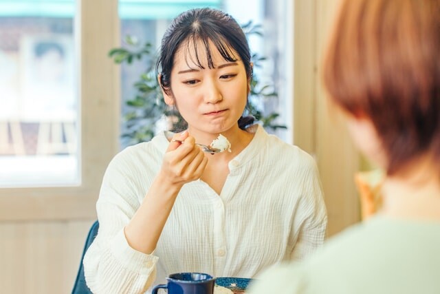 「愚痴ばかりの友人関係が苦痛」「家庭事情が丸見えに」…近い人間関係で“適度”な距離感どう作る？