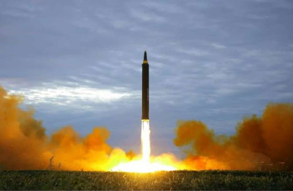 安倍首相の公邸宿泊と北朝鮮ミサイルの関係　「察知」が「バレバレ」指摘も: J-CAST ニュース【全文表示】