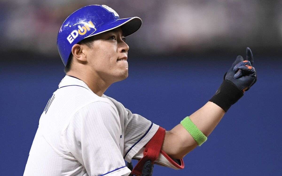「四番石川昂（たかや）がホームラン」「八番鵜飼がでら飛ばす」2022年版『燃えよドラゴンズ！』を山本正之先生が解説！ | 文春オンライン
