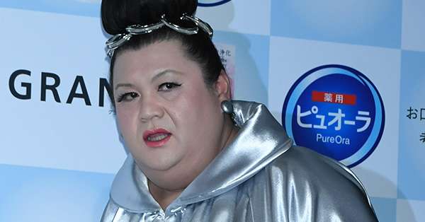 マツコを脅かす「5年で身長6センチ減」の異変…専門家は骨粗しょう症を指摘 | 女性自身