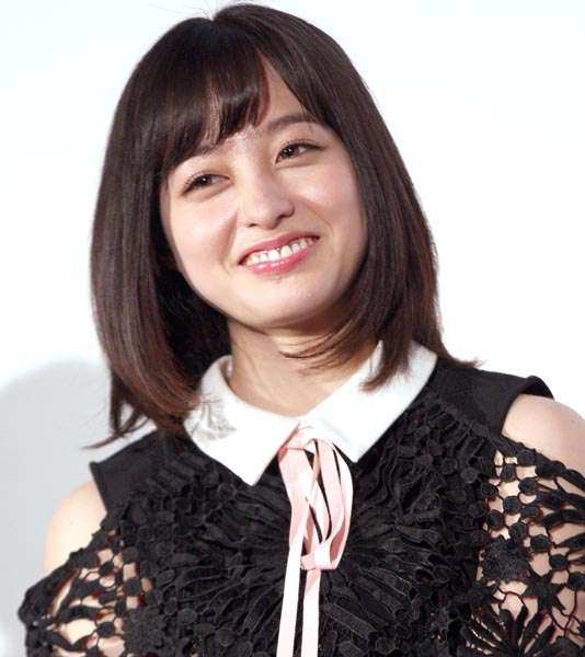 【橋本環奈】“酒豪”橋本環奈に酒類メーカー熱視線！ CM解禁Xデー迫り争奪戦が勃発｜日刊ゲンダイDIGITAL