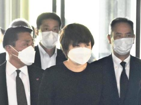 安倍昭恵さん、将来的に山口県内転居の意向…県議団に安倍氏最期の様子も語る : 読売新聞オンライン