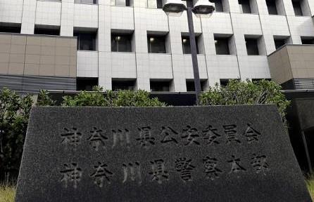 「日本刀」で男性が切られ頭から血…神奈川の路上、容疑者は逃走中 : 読売新聞オンライン