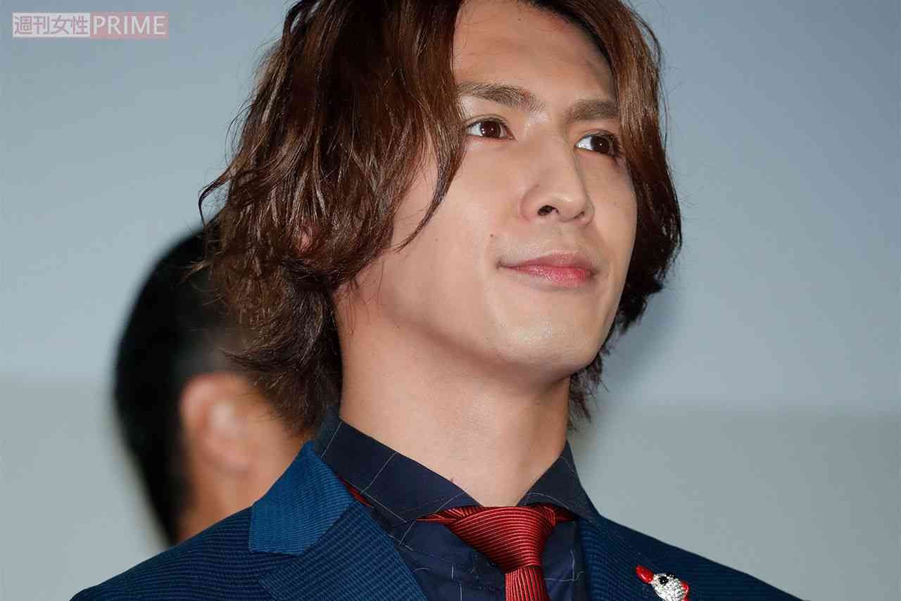 ジャニーズWEST藤井流星、TikTok動画に「電子タバコ」が映り込んで“即削除”のナゾ | 週刊女性PRIME