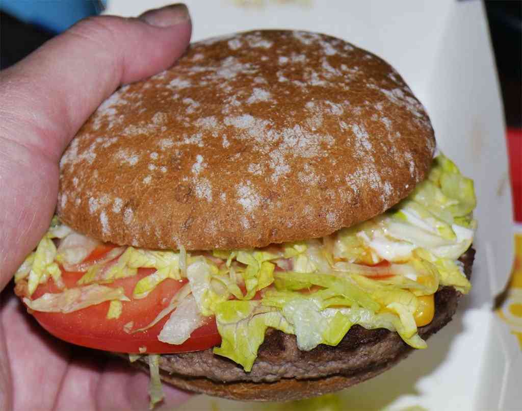 実際に食べて激ウマだった「世界のマクドナルド」バーガーランキングトップ10