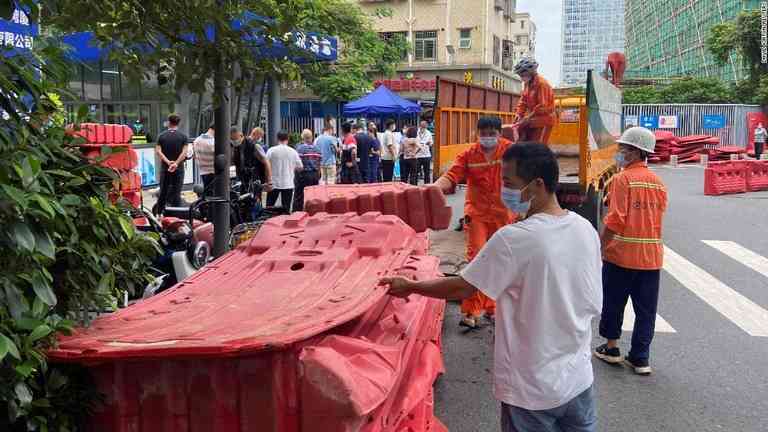 中国・深センでロックダウン、世界最大級の電気街も - CNN.co.jp