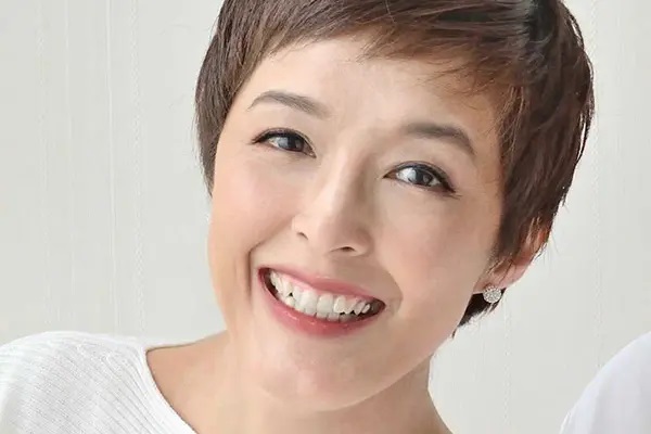 結婚式の司会者、香港で銀行員になった人も…元「おニャン子」全54人の紆余曲折なその後