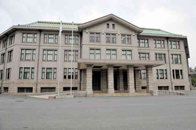 安倍元首相の国葬、皇族参列へ　秋篠宮ご夫妻の参列　宮内庁調整（朝日新聞デジタル） - Yahoo!ニュース