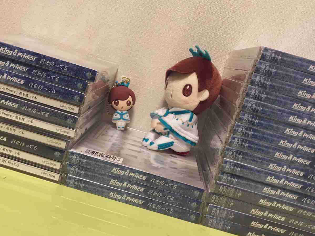 《史上最多1300万枚超えの衝撃》ジャニーズファンがCDを買う“3つの理由”　「ライバルとの争いは『枚数の暴力』でしか…」